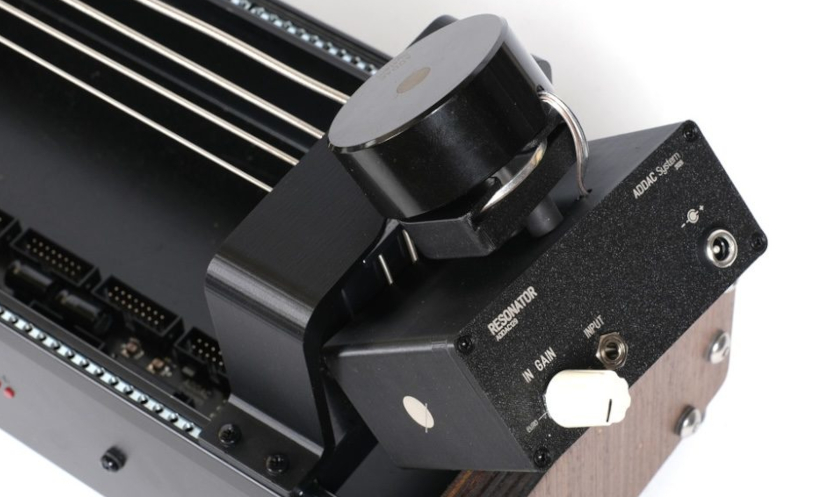 ADDAC129 Resonator V2 frame2